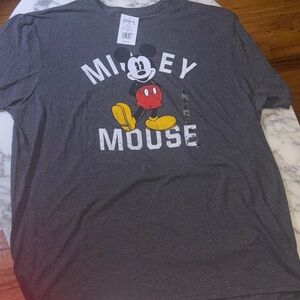 Kohl's Charcoal Heather Graphic Tee